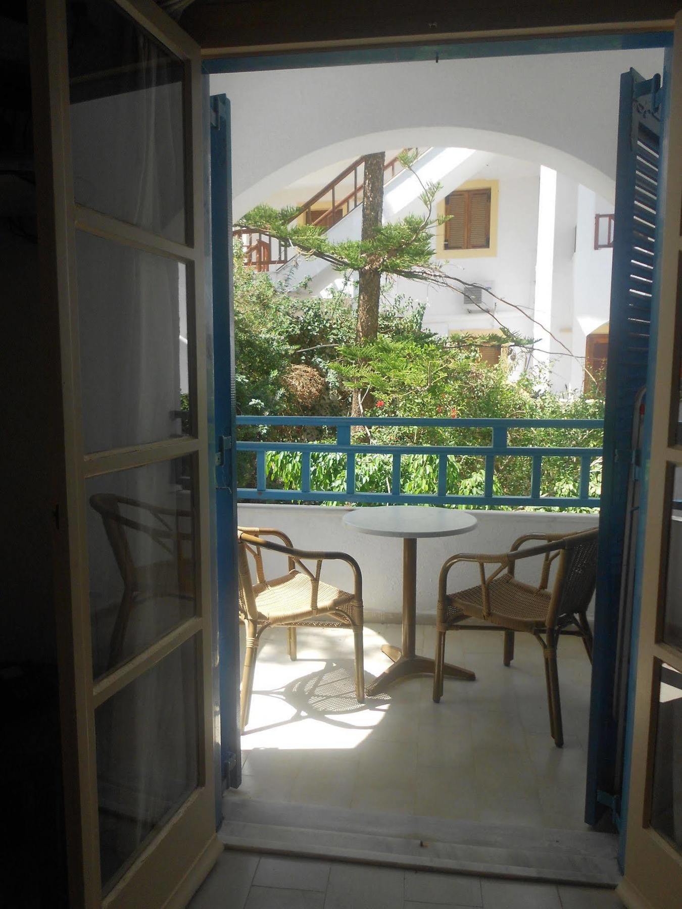 Elalia Apartments Hersónissos Extérieur photo
